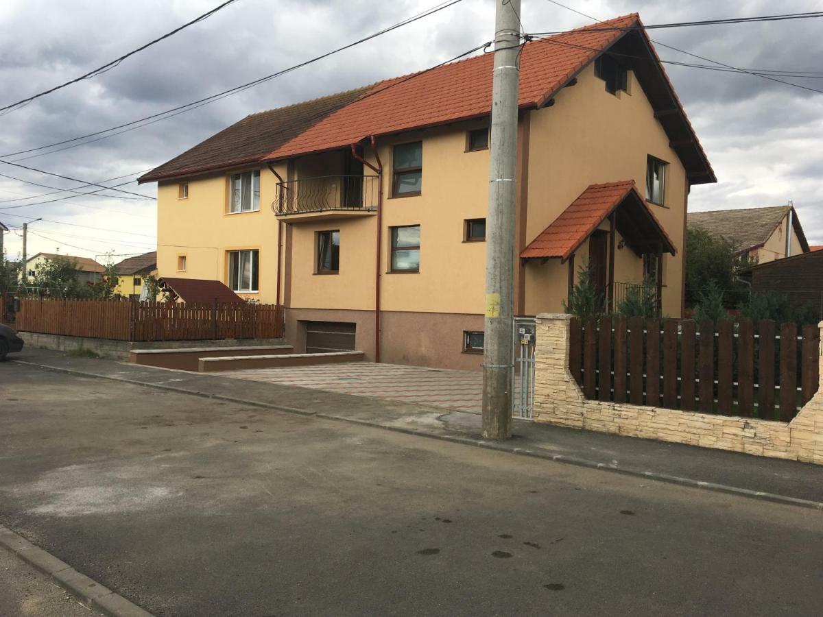 Casa In Zona Linistita, Campia Turzii 빌라 외부 사진